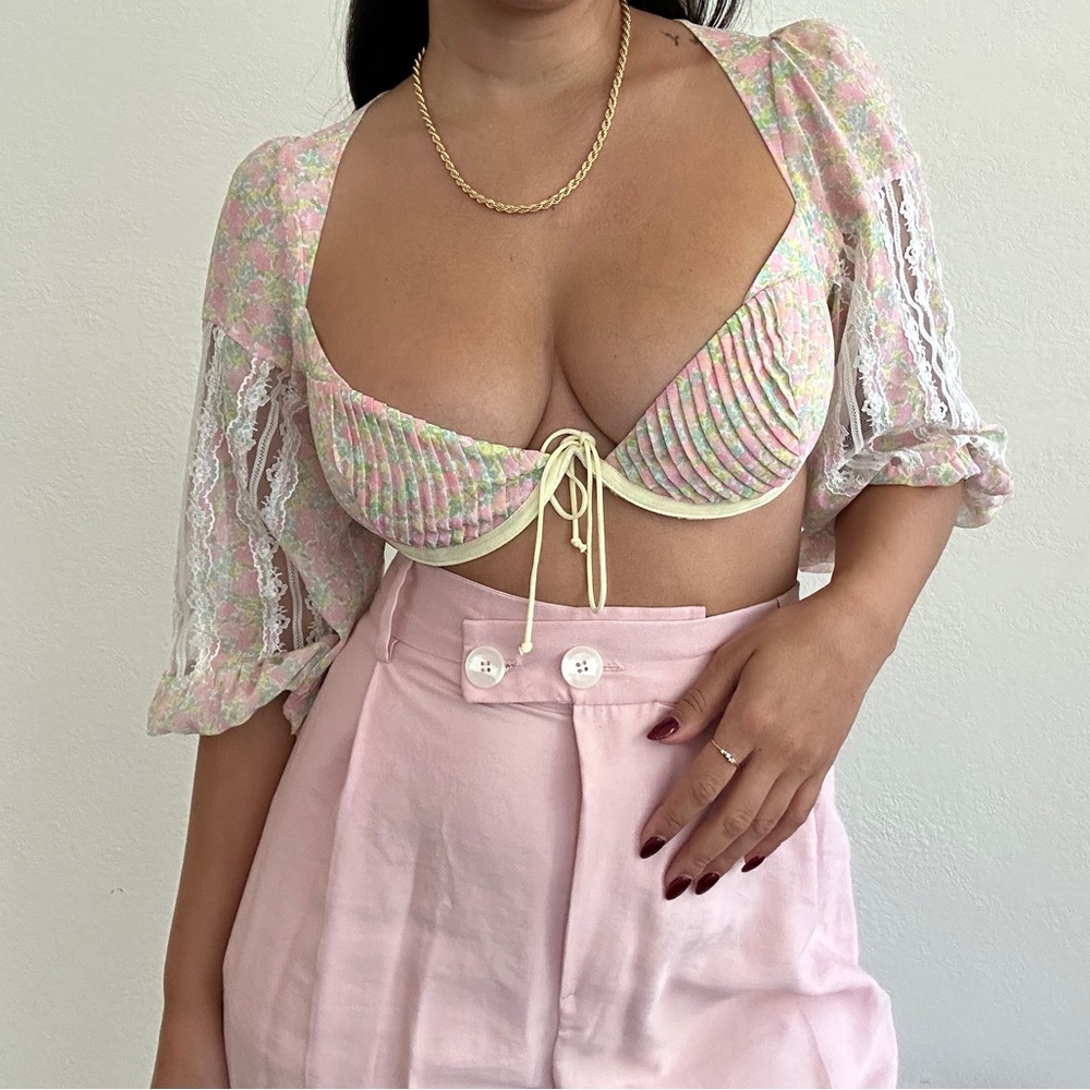 For love and lemons crop top